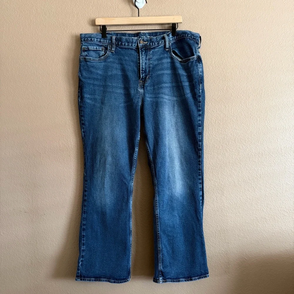 Old Navy Boot-Cut Built in Flex Blue Jeans Size 40x30